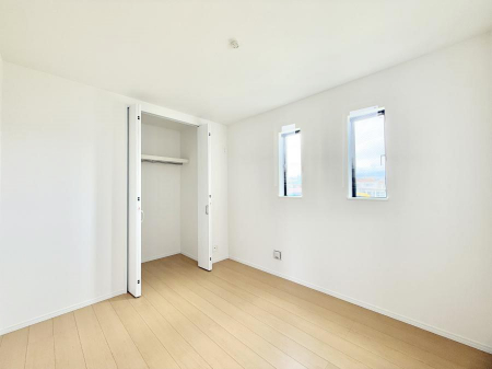 �q�������@�������v���C�x�[�g��ԂƂ��ĐÂ��ŗ�������������񋟂��Ă���܂�