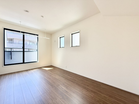 �Q���@���������̔z�u��ʋC���̗ǂ��݌v�ŕ����̋�C�������炸�A��ɐV�N�ȋ�C������܂�