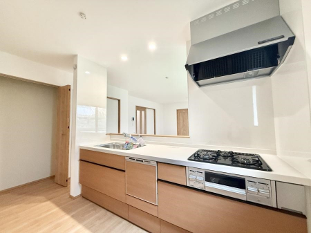 �L�b�`���@�������V���v���ŋ@�\�I�A�����g���₷���L�b�`��