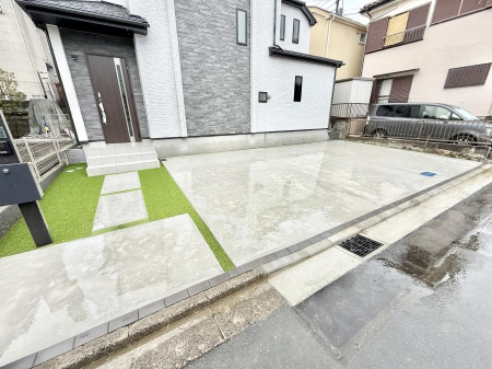 �@�O�ρ��J�[�X�y�[�X�L