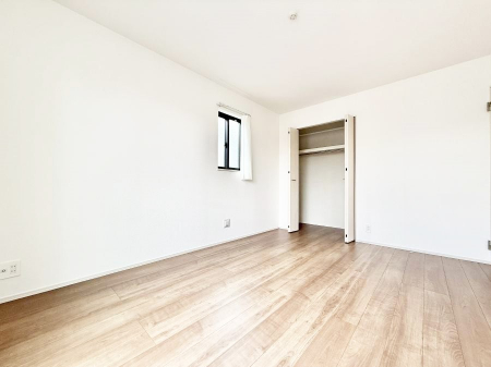 �Q���@���������̔z�u��ʋC���̗ǂ��݌v�ŕ����̋�C�������炸�A��ɐV�N�ȋ�C������܂�