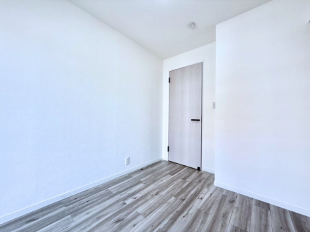 �Q���@���������̔z�u��ʋC���̗ǂ��݌v�ŕ����̋�C�������炸�A��ɐV�N�ȋ�C������܂�