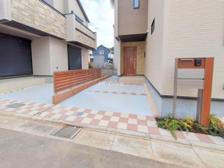 �@�O�ρ��J�[�X�y�[�X�L