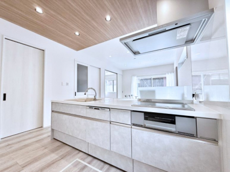 �L�b�`���@�������V���v���Ŕ������S�n�悢���Ԃ𐶂ރL�b�`�����