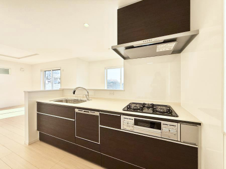 �L�b�`���@�������Ƒ����J��[�߂�A������̂���L�b�`��