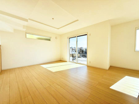 ���r���O�@���������R�Ɖ�b�����܂��A�S�n�悢�ЂƂƂ�