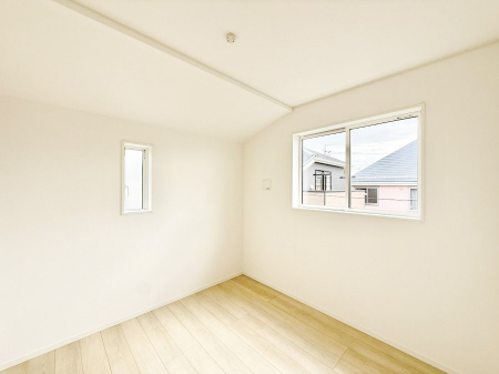 �Q���@���������̔z�u��ʋC���̗ǂ��݌v�ŕ����̋�C�������炸�A��ɐV�N�ȋ�C������܂�