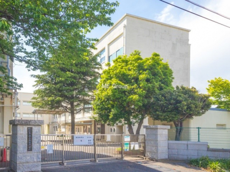 ���ӊ��@���w�Z 350m ���l�s����i�J���w�Z