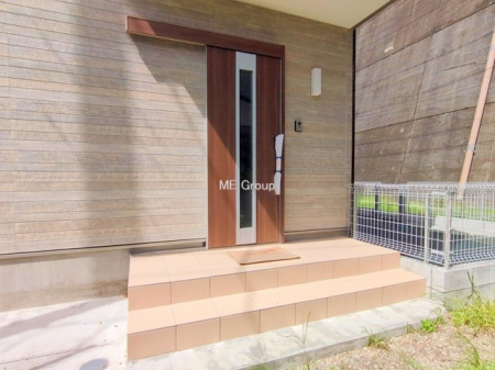 ���ց@�O�ρ� �V���v���Ŕ������A�Z�܂��̑���ۂ��ʂ錺�ւł�