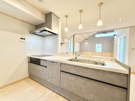 �L�b�`���@���������y���݂ƐH�ׂ�K����͂���L�b�`��