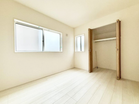 �Q���@���������̔z�u��ʋC���̗ǂ��݌v�ŕ����̋�C�������炸�A��ɐV�N�ȋ�C������܂�