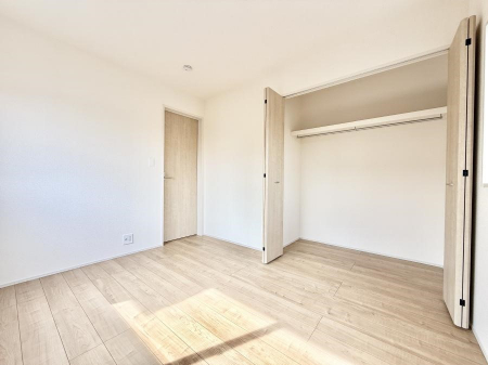 �Q���@�������Ƌ�����܂��z�u����΍L�X�Ƃ�����Ԃ��g�������₷���A�����b�N�X�������Ԃ��߂����܂�