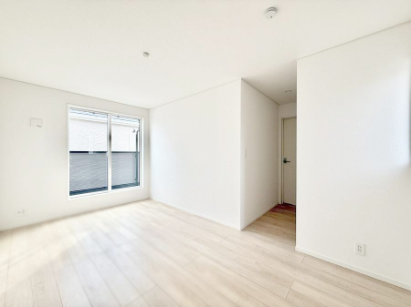 �q�������@�������v���C�x�[�g��ԂƂ��ĐÂ��ŗ�������������񋟂��Ă���܂�