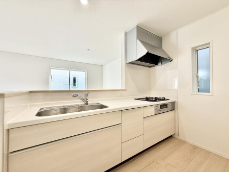 �L�b�`���@�������L���C�ɕЕt���A�g���₷���L�b�`��