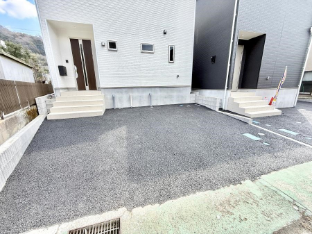 �@�O�ρ��J�[�X�y�[�X�L