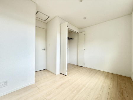 �q�������@�������v���C�x�[�g��ԂƂ��ĐÂ��ŗ�������������񋟂��Ă���܂�