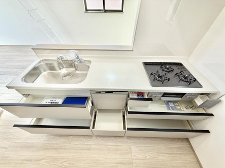 �L�b�`���@�������A�C�f�A�L����A�N���G�C�e�B�u�ȗ������