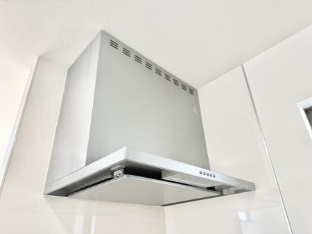 ���̑����ρ@�ݔ����t�[�h�ɕ����Ă���ׁA���������C��ɗU������A�����I�ɔr�����ł��܂�