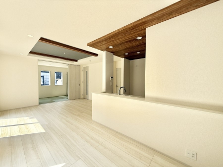 ���r���O�@�������V���v���������ґ�A��؂Ȑl�Ɖ߂����S���قǂ�����