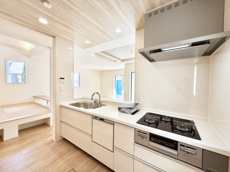 �L�b�`���@�������V���v���ŋ@�\�I�A�����g���₷���L�b�`��