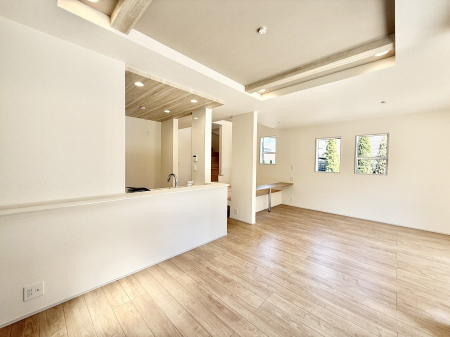 ���r���O�@�������S���������ꏊ�A�������߂����郊�r���O