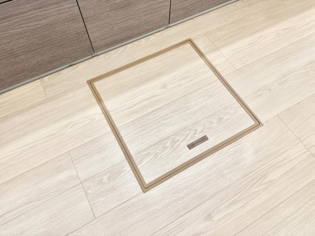 ���̑����ρ@�ݔ����B�ꂽ���[�X�y�[�X�ŉƑS�̂��X�b�L��