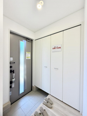 ���ց@������ �V���v���Ŕ������A���K�ȕ�炵�̓����