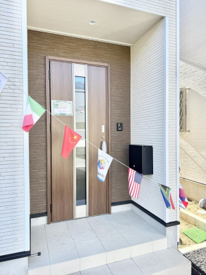 ���ց@�O��