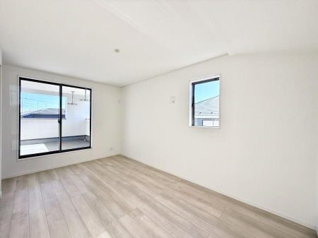 �Q���@����