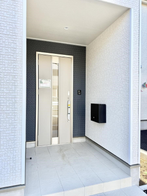 ���ց@�O��