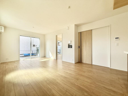 ���r���O�@�������V���v���������ґ�A��؂Ȑl�Ɖ߂����S���قǂ�����