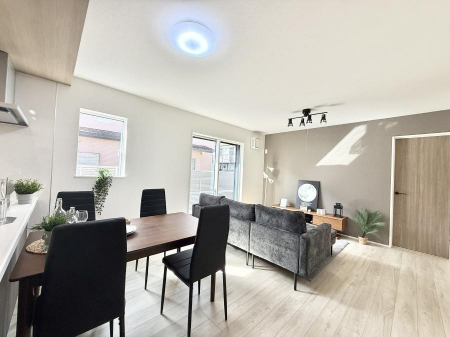 ���̑����ρ@���������C�Ȃ���������ʂɂ���A�����̋��