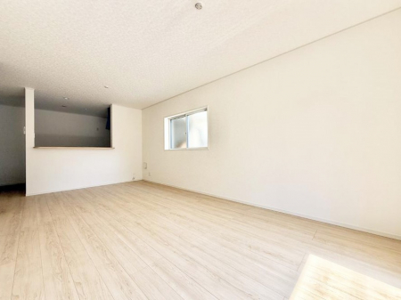 ���r���O�@���������R�Ɖ�b�����܂��A�S�n�悢�ЂƂƂ�