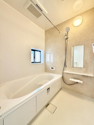 �����@�����������b�N�X�ł���A���₩�ȕ��͋C�ł�