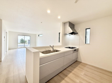 �L�b�`���@�������Ƒ����J��[�߂�A������̂���L�b�`��