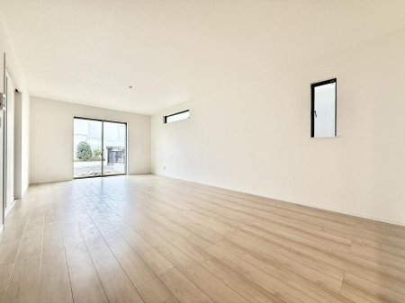 ���r���O�@���������R�Ɖ�b�����܂��A�S�n�悢�ЂƂƂ�