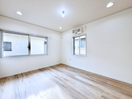 �q�������@�������Ƌ�⃌�C�A�E�g�����R�ɔz�u�ł��邽�ߎg�����肪�ǂ����K�ɉ߂����܂�