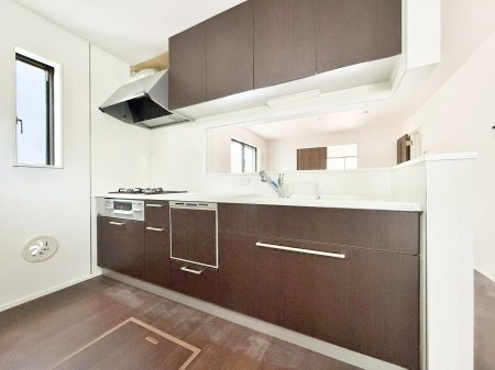 �L�b�`���@�������L���C�ɕЕt���A�g���₷���L�b�`��