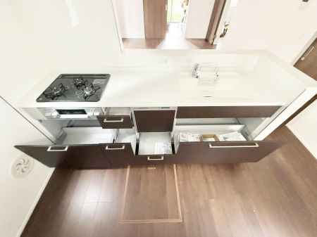 �L�b�`���@�������Ƒ����J��[�߂�A������̂���L�b�`��