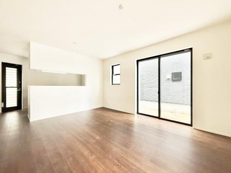 ���r���O�@�������V���v���������ґ�A��؂Ȑl�Ɖ߂����S���قǂ�����