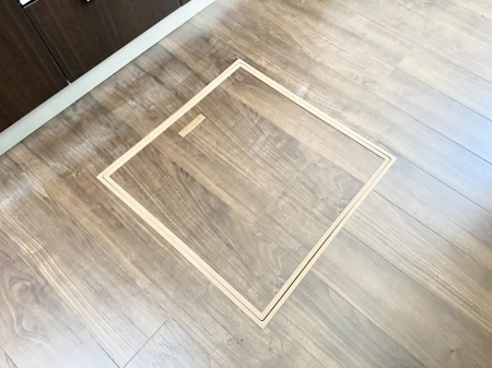 ���̑����ρ@�ݔ����B�ꂽ���[�X�y�[�X�ŉƑS�̂��X�b�L��