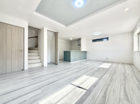 ���r���O�@�������S���������ꏊ�A�������߂����郊�r���O