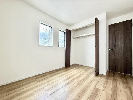 �q�������@�������v���C�x�[�g��ԂƂ��ĐÂ��ŗ�������������񋟂��Ă���܂�