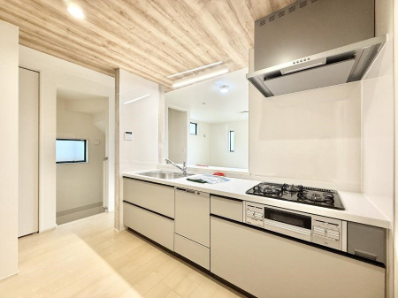 �L�b�`���@�����������������Ԃ����܂��A�Ί炠�ӂ��L�b�`��