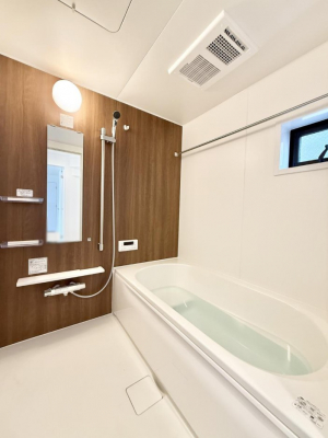 �����@����