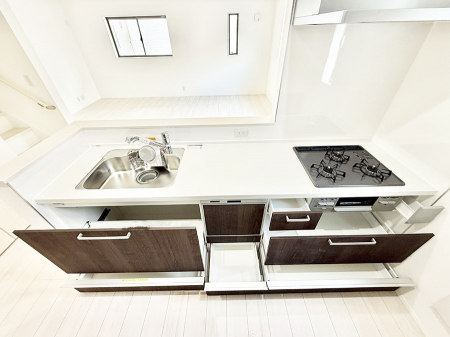 �L�b�`���@�������Ƒ����J��[�߂�A������̂���L�b�`��