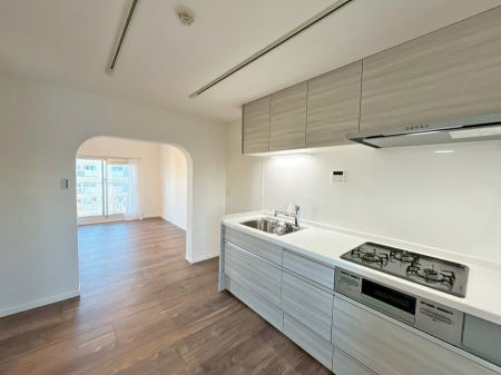 �L�b�`���@�������Ƒ����J��[�߂�A������̂���L�b�`��