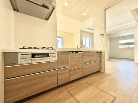 �L�b�`���@�������Ƒ����J��[�߂�A������̂���L�b�`��