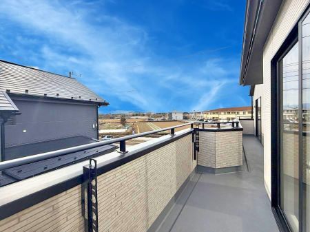 �o���R�j�[�@������ ���̃R�[�q�[���̐�����y���ށA�����̏ꏊ