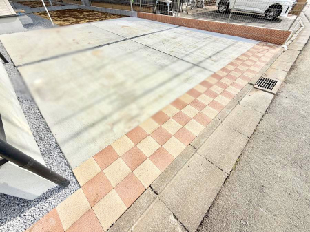 �@�O�ρ��J�[�X�y�[�X�L